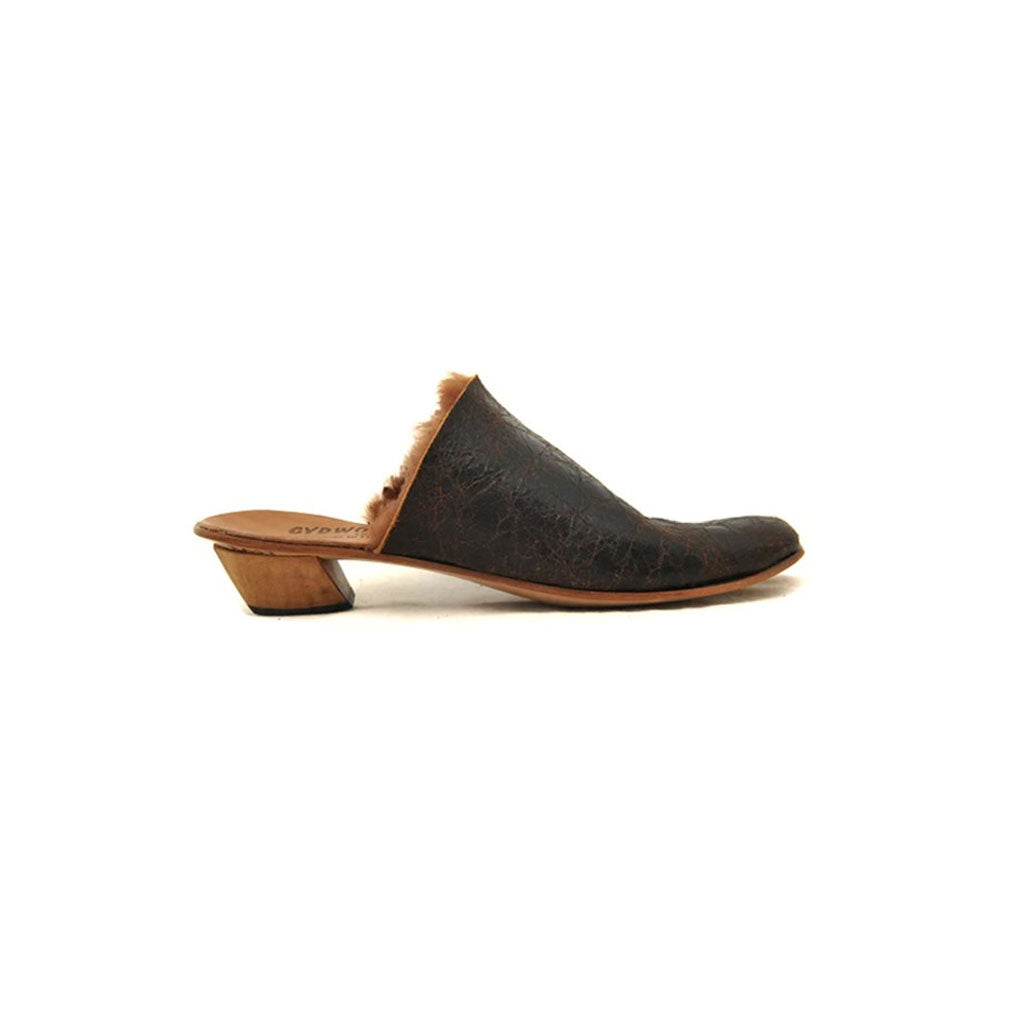 CYDWOQ – Lloyd's Shoes CYDWOQ – Lloyd's Shoes